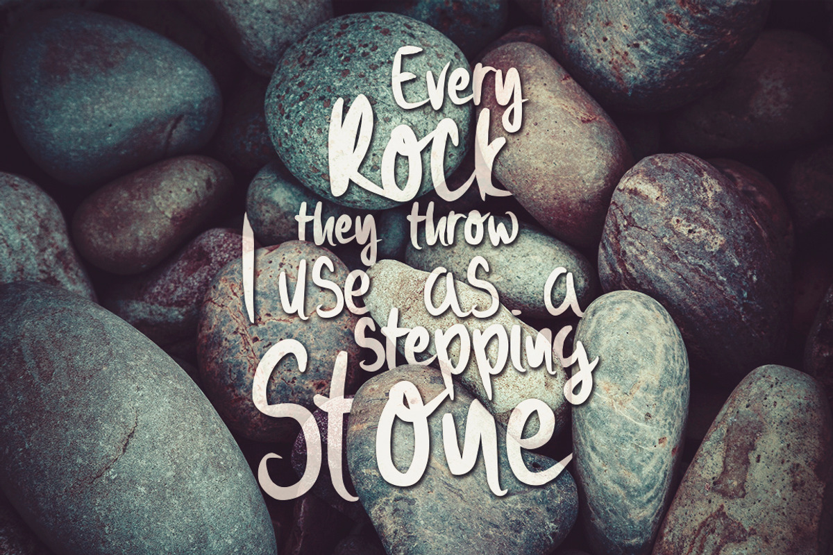 Witold Script Typeface preview 3