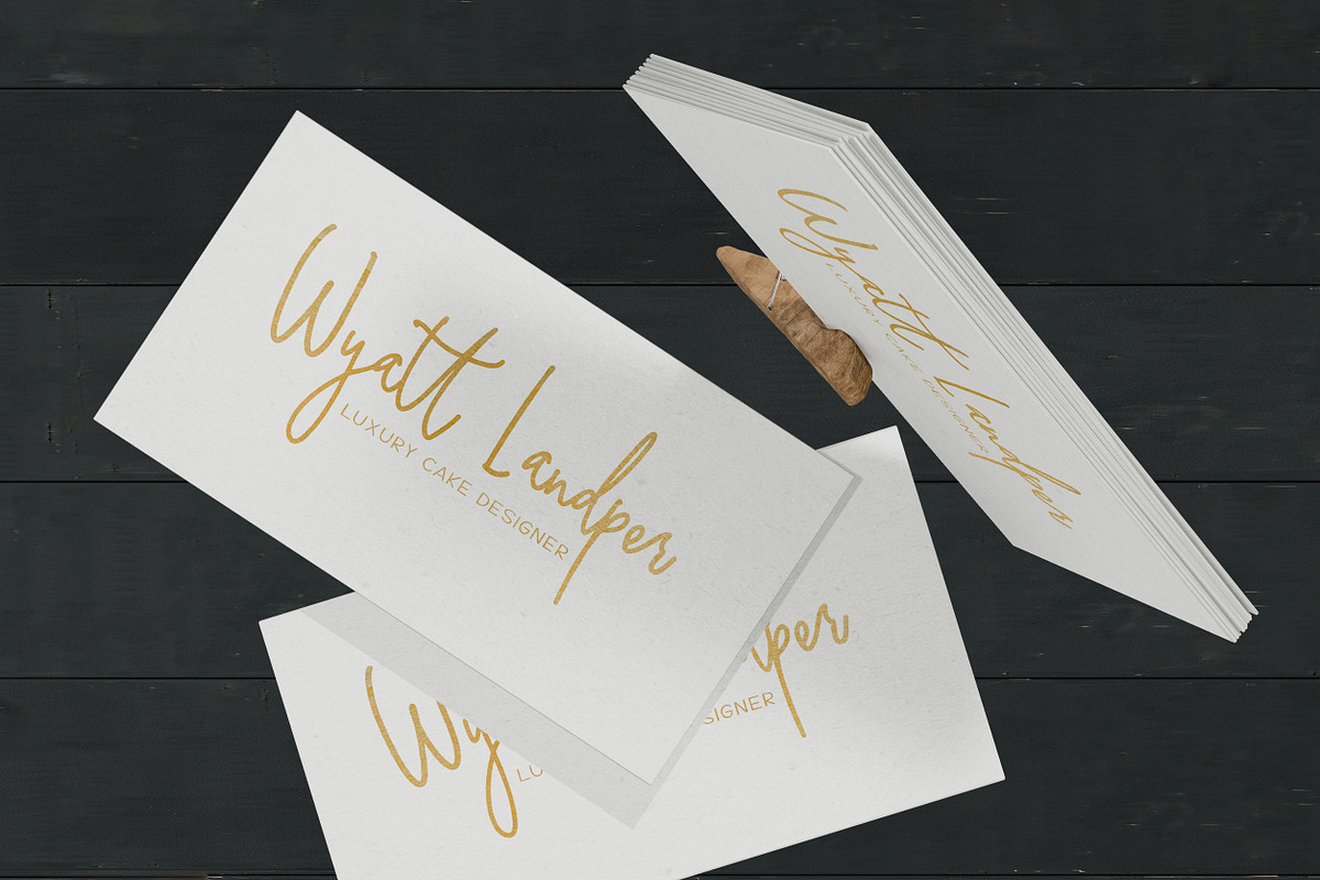 Glossed Script preview 6