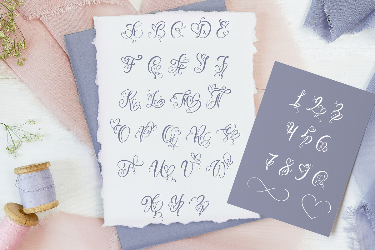 Initial Valentine Font preview 3