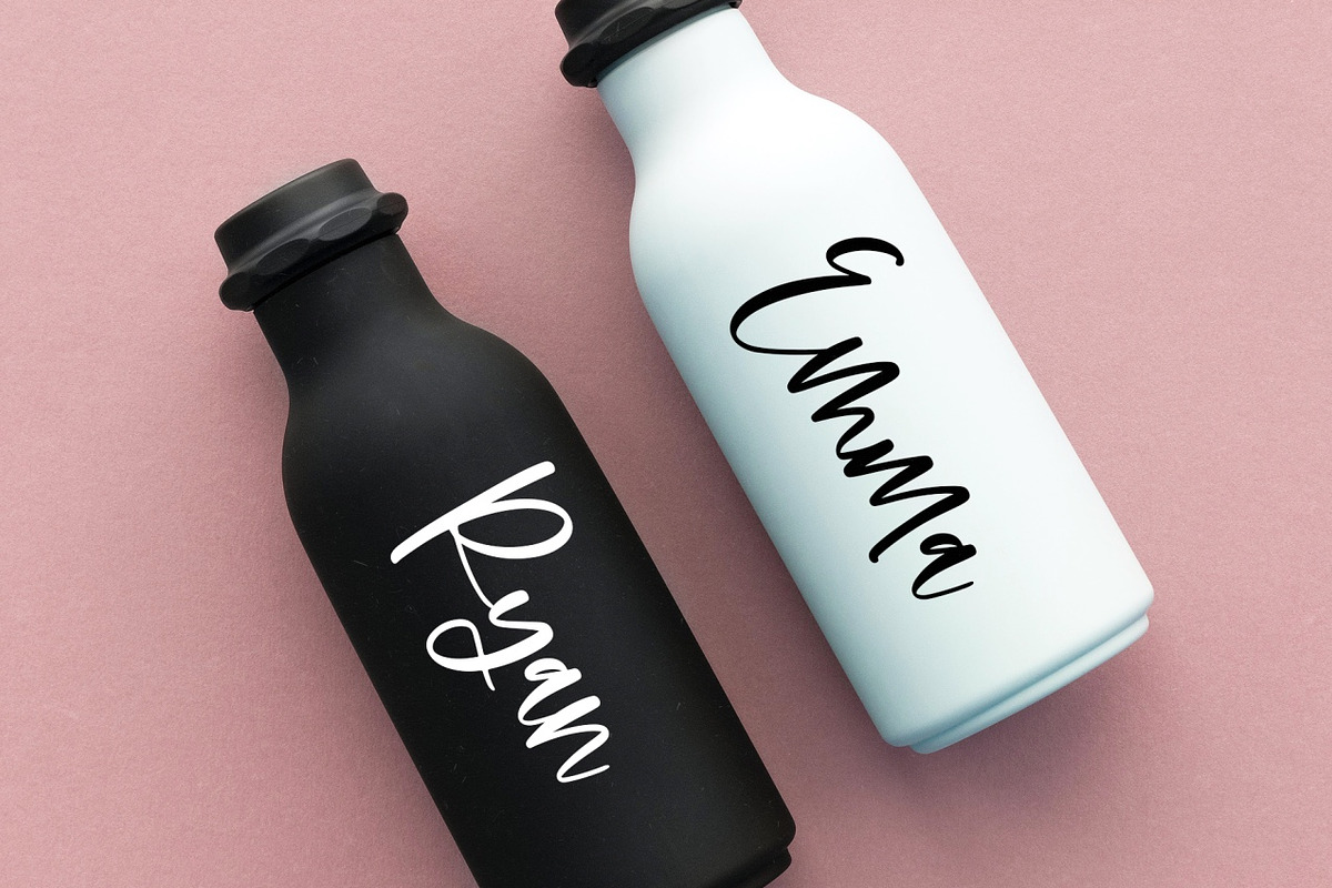 Mountains | Handwritten Script Font preview 6
