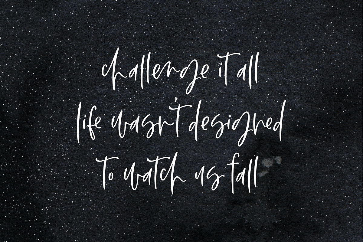 Aesthetic – Modern Calligraphy Font, a Script Font by RedyStudio (Photo 12 of 13)