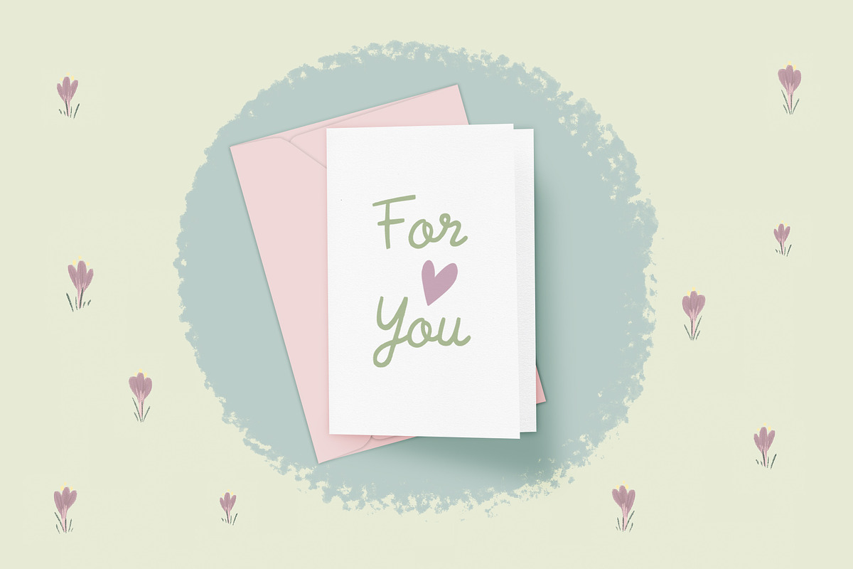 Sleepy Bumblebee, a Script Font by Jelena Sardi (Photo 4 of 4)