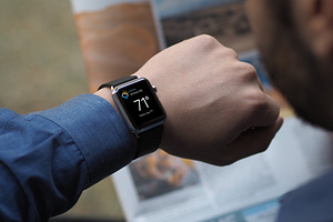 Apple Watch Mockup PSD