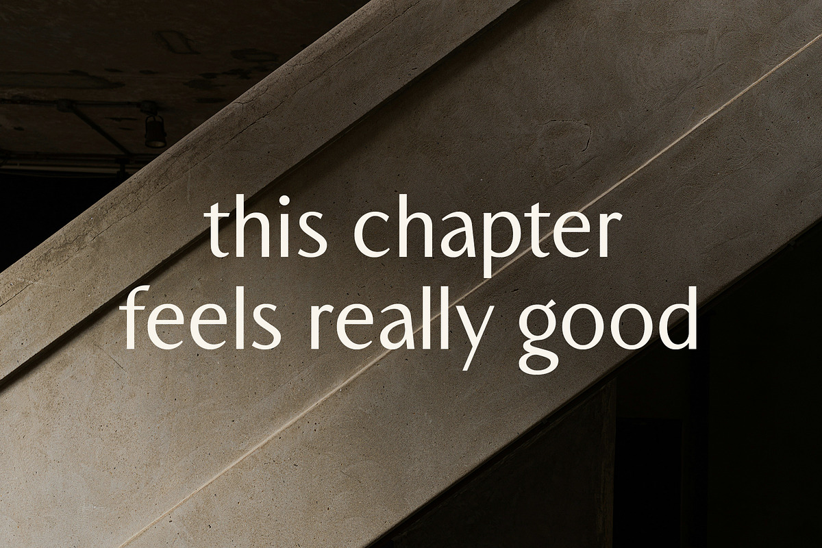 ED Amakusa - Modern Display Font, a Sans Serif Font by Emyself Design (Photo 12 of 12)