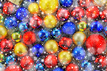 Golden Bauble preview 3