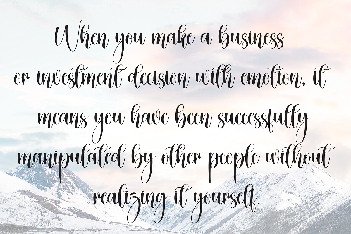 Dearly | Script Font, a Handwritten Font by Scratchones (Photo 6 of 9)