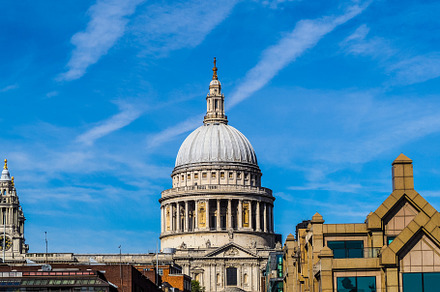 HDR St Paul Cathedral in London, an Architecture Photo by WorldPhotos