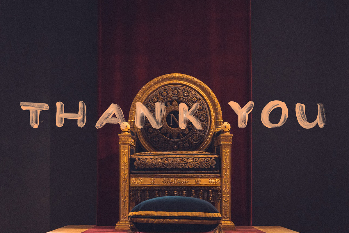 THRONE - SVG and regular OTF font, a Script Font by Anna Zakharchenko (Photo 10 of 10)