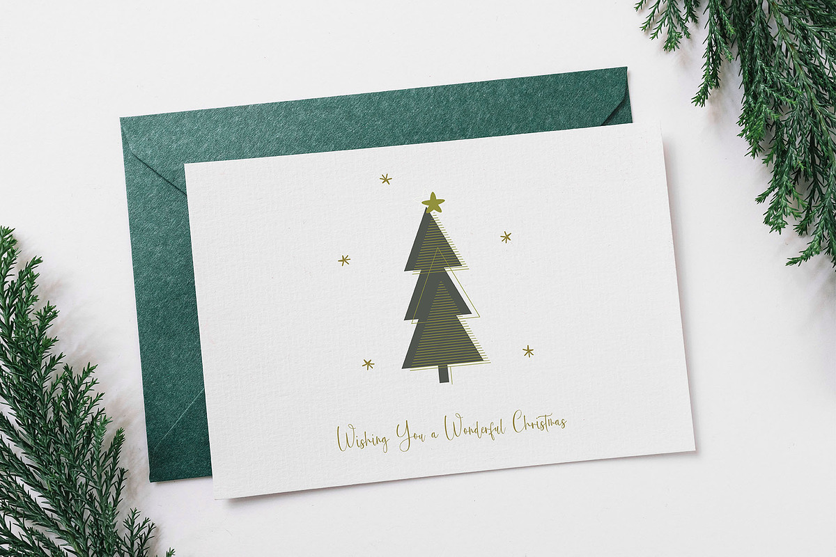Christmas tree, an Illustration by Julia Martyshkina (Photo 9 of 10)