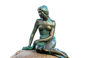 Little mermaid statue in Copenhagen, an Architecture Photo by BOOCYS