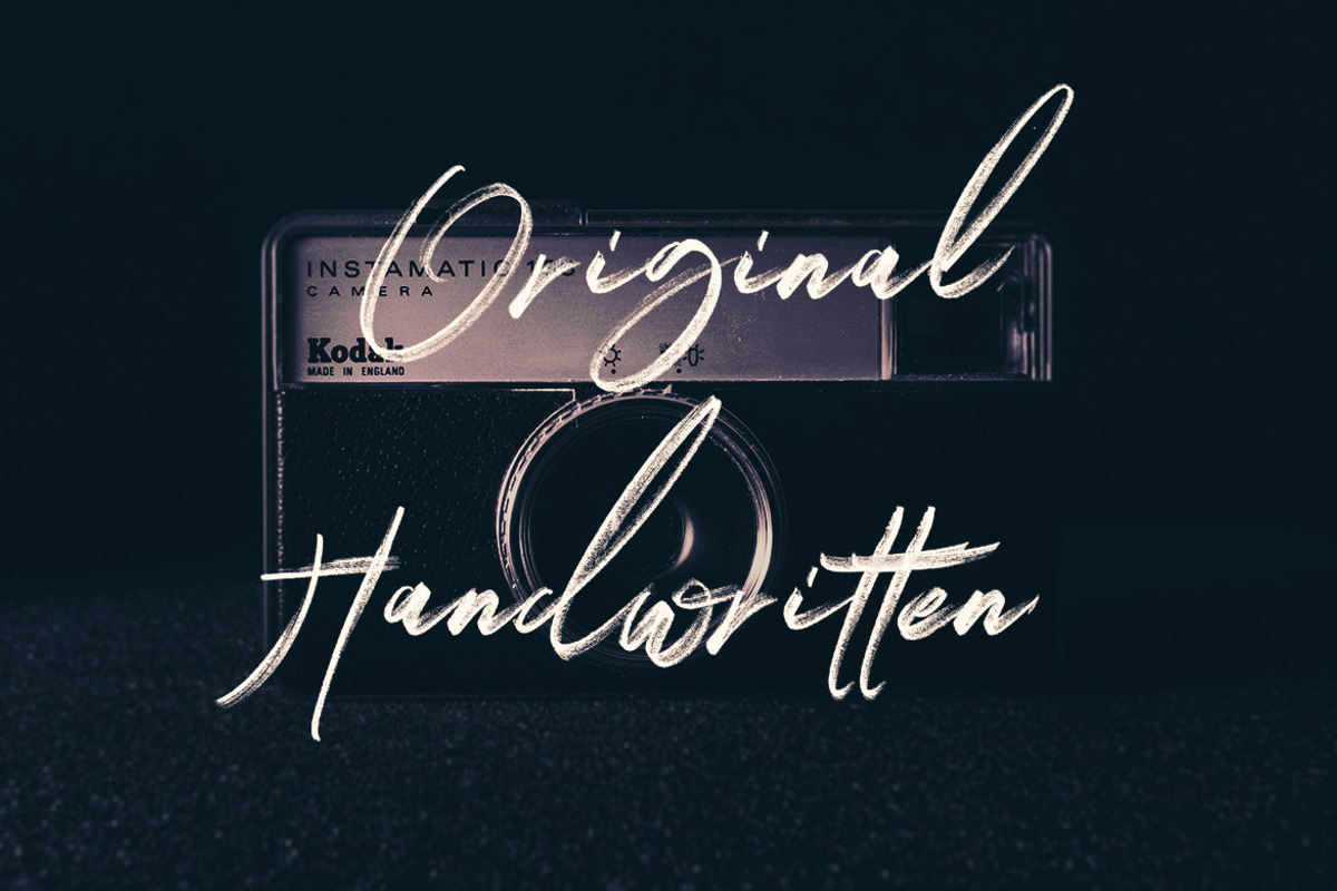 Right Brush & SVG Font, a Script Font by Cruzine (Photo 18 of 18)