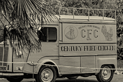 Fiore Dilona | Hand Drawn Vintage, a Font by Denustudios (Thumbnail 10 of 15)
