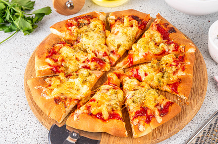 Viral Pizza Pasta made with tomato sauce, pasta and mozzarella