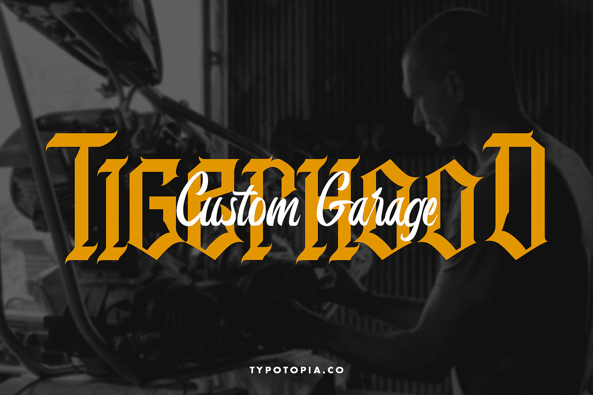 Arthur Blackletter Font, a Blackletter Font by edukka (Photo 2 of 6)