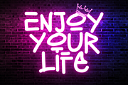Skater Street - Graffity Font, a Handwritten Font by Sronstudio (Thumbnail 9 of 15)