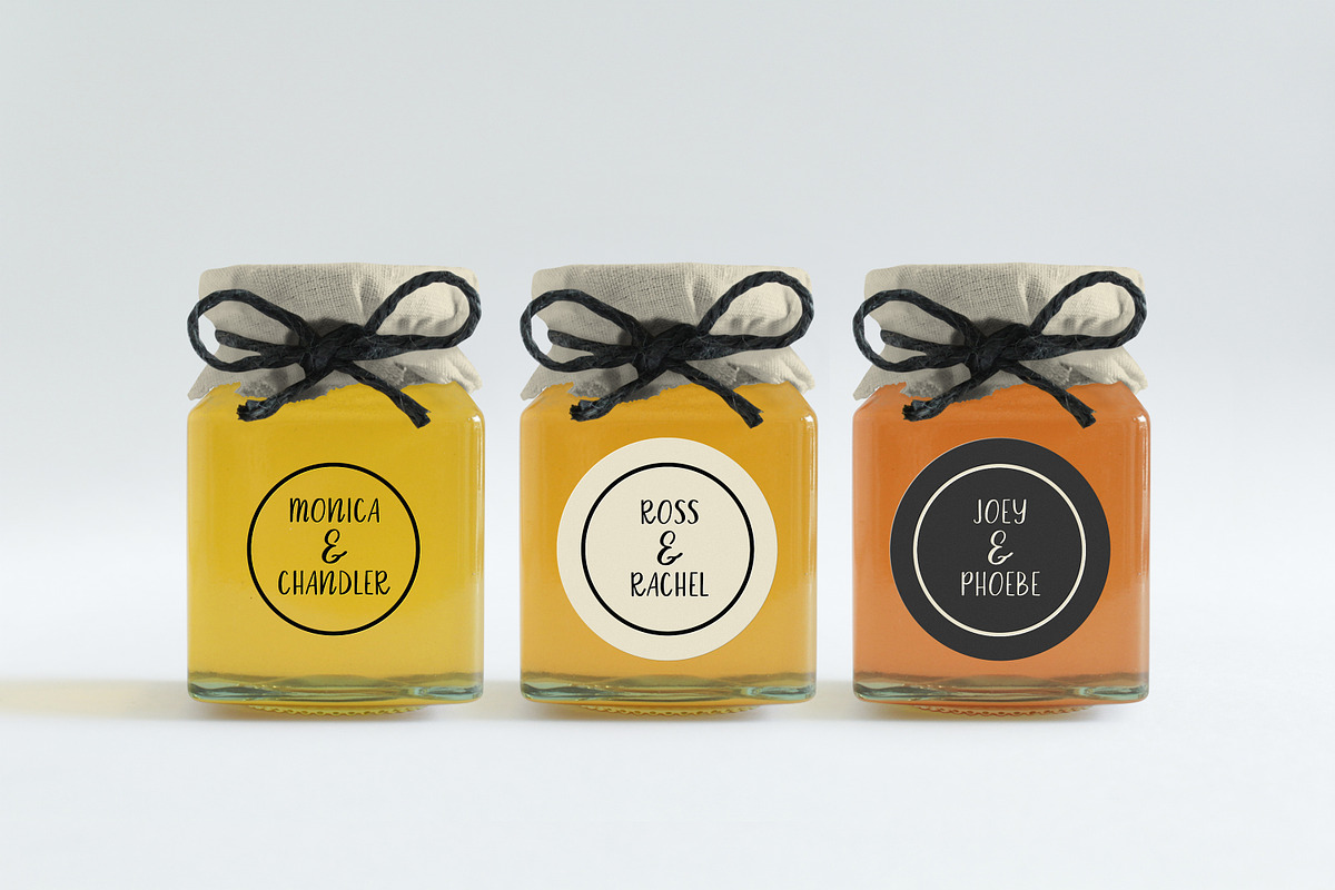 Happy Mornings Font preview 4