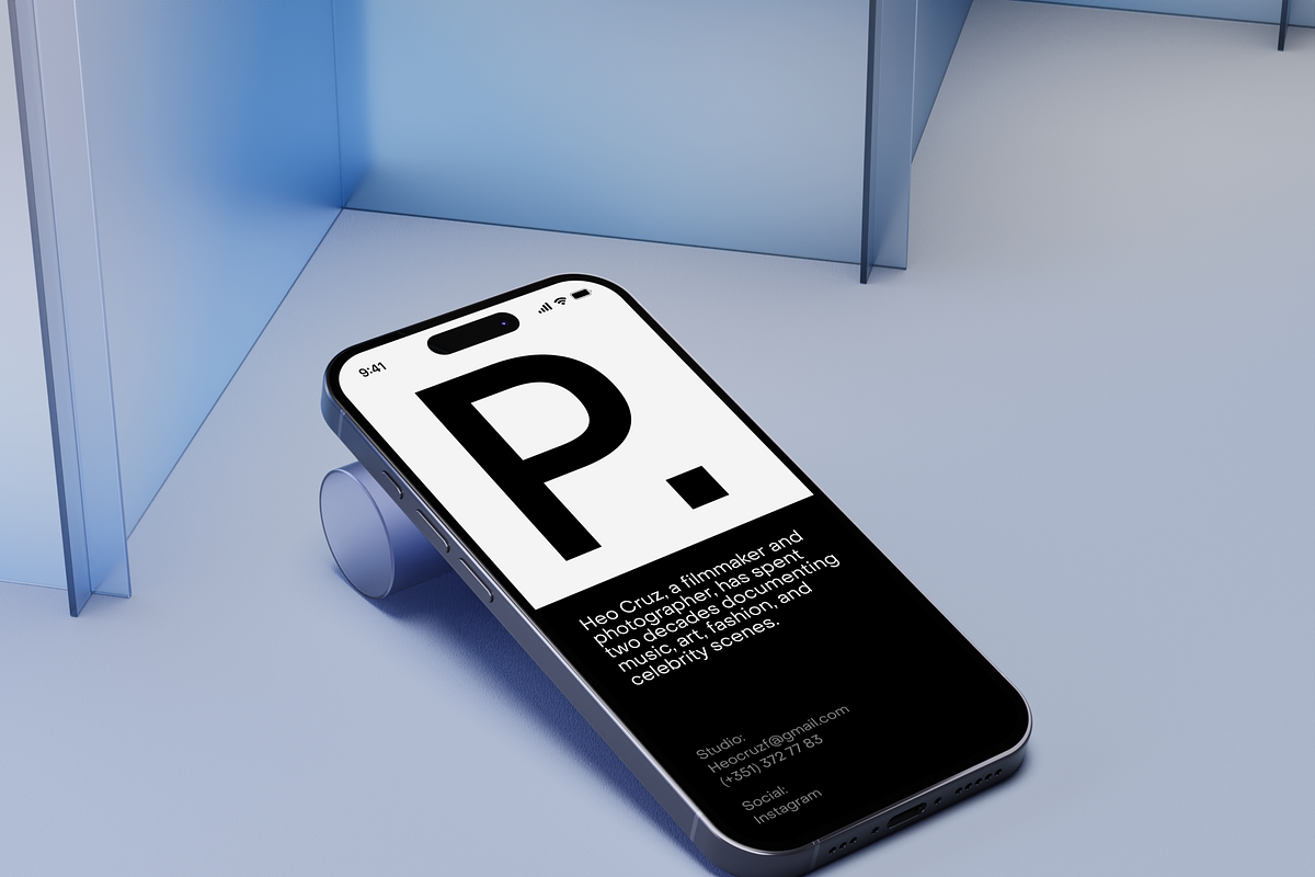 iPhone 16 Pro mockups, an iPhone Mockup by Wannathis.one (Photo 4 of 10)