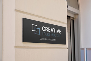 Black signboard entrance mockup, a Product Mockup by RSplaneta