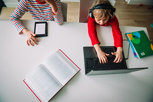 kids on distant learning