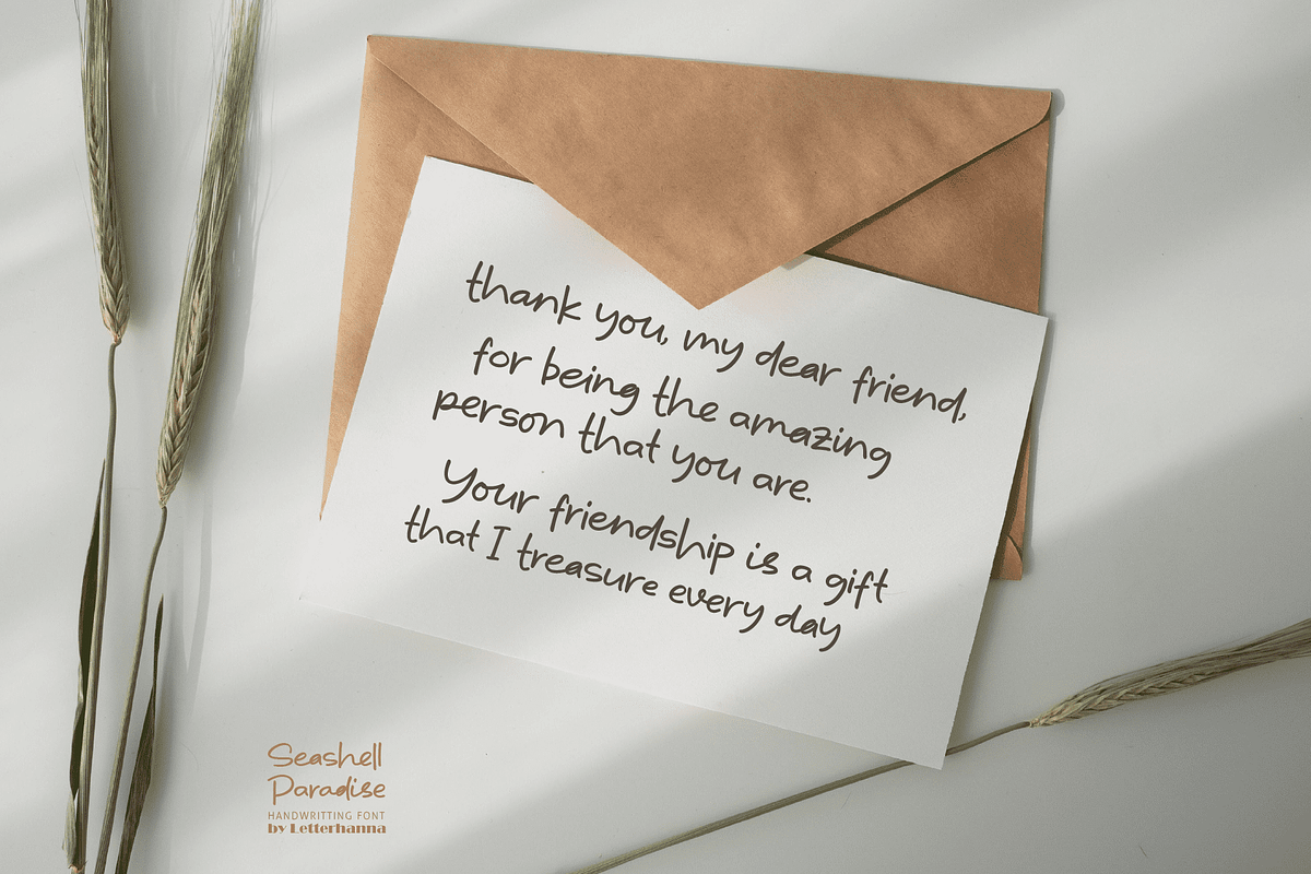Seashell Paradise, a Handwritten Font by Letterhanna Studio (Photo 4 of 15)