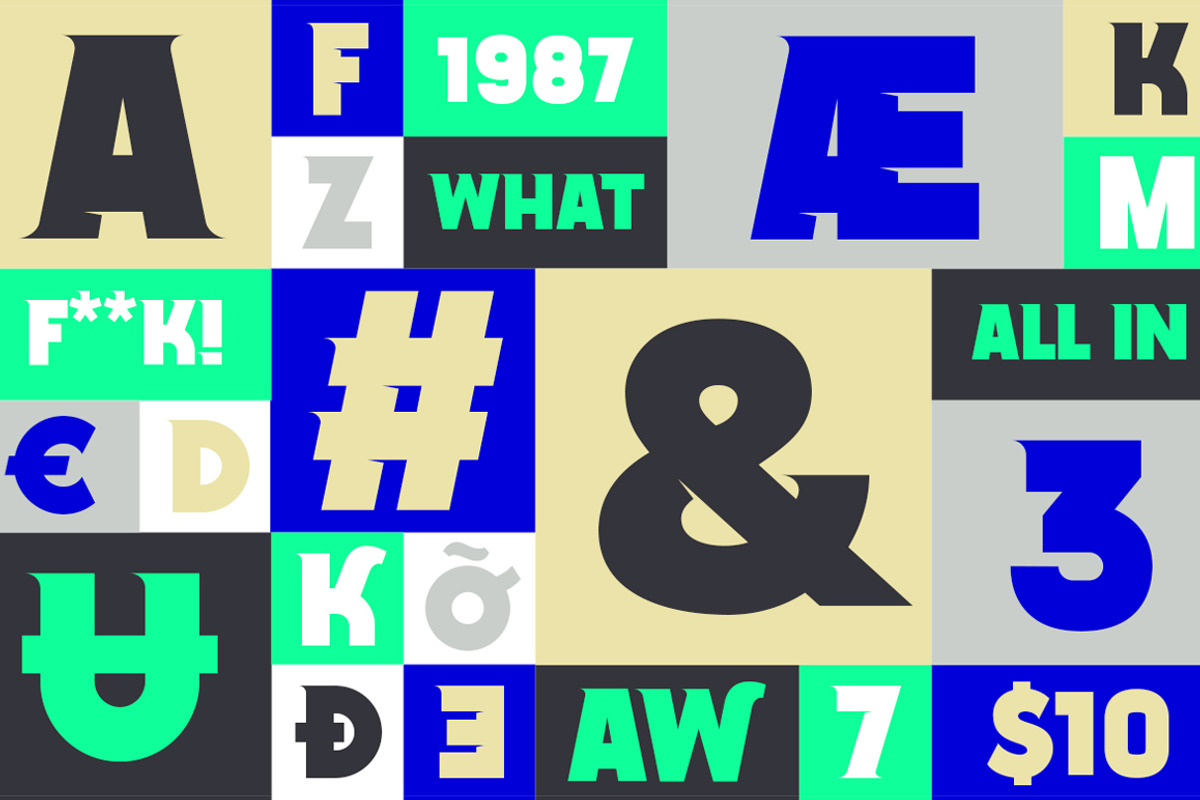 Essay Font Family preview 5