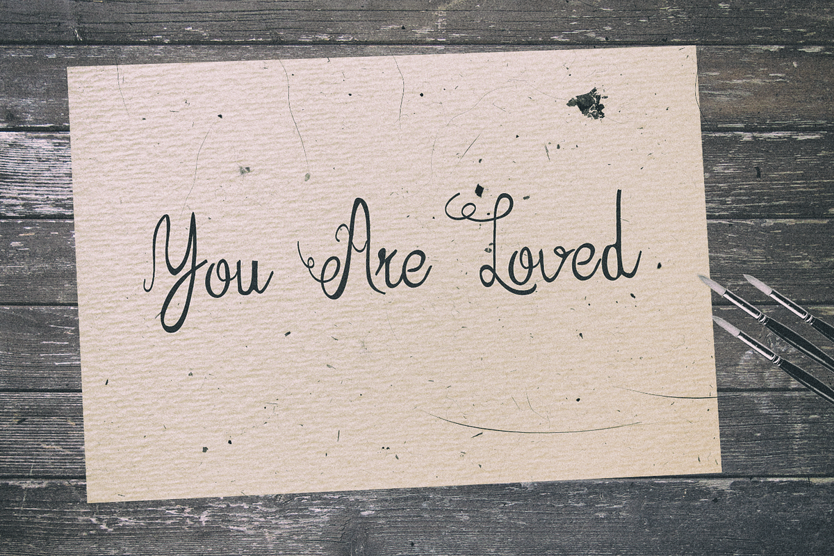 Valentina Typeface + Extras preview 3