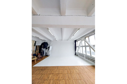 Large daylight photo studio with, an Architecture Photo by volodymyrshtun13795