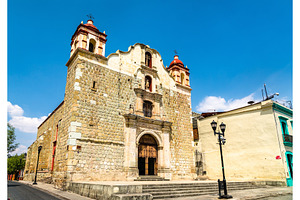 The Precious Blood of Christ Chirch, an Architecture Photo by Leonid Andronov