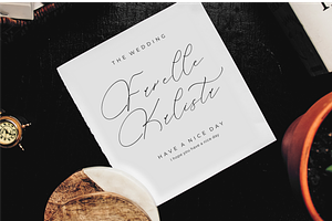 Andaluse Selioth Beauty Script Font