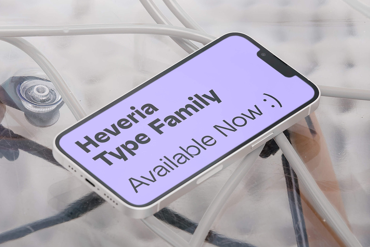 Heveria - Modern Sans Serif Family, a Sans Serif Font by Piotr Łapa (Photo 3 of 12)