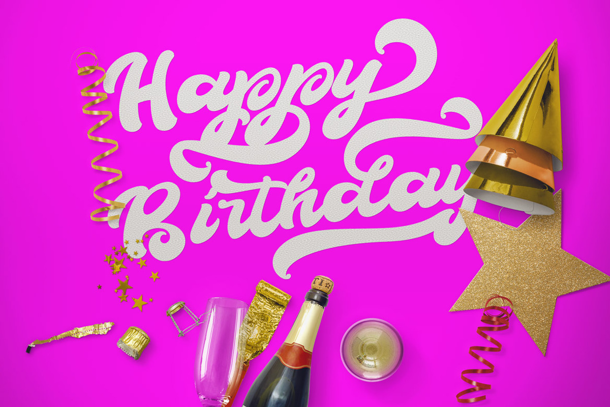 Boldie Script Typeface preview 7