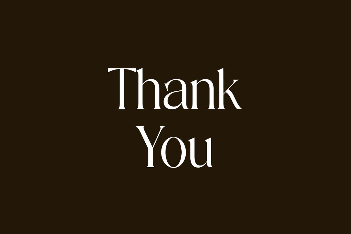 Discographica Classic Serif Font, a Serif Font by UICreative (Photo 13 of 13)