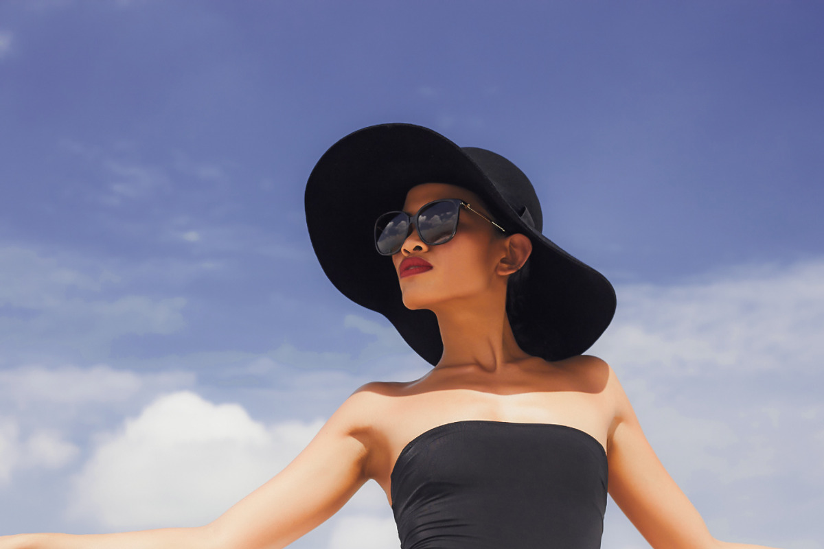 NAVY VIBES MOBILE LIGHTROOM PRESETS, a Preset Add-On by Fltrr Lightroom Presets (Photo 4 of 14)