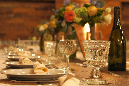 Rustic Table Contrast preview 6