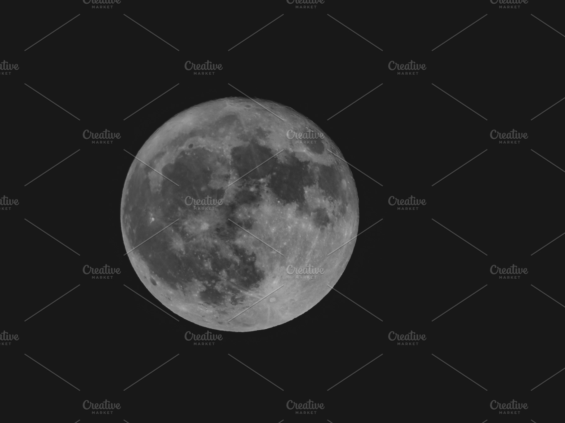 Full moon seen with a telescope, a Photo by WorldOfPhotos