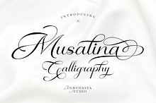 Musalina - Calligraphy Script Font