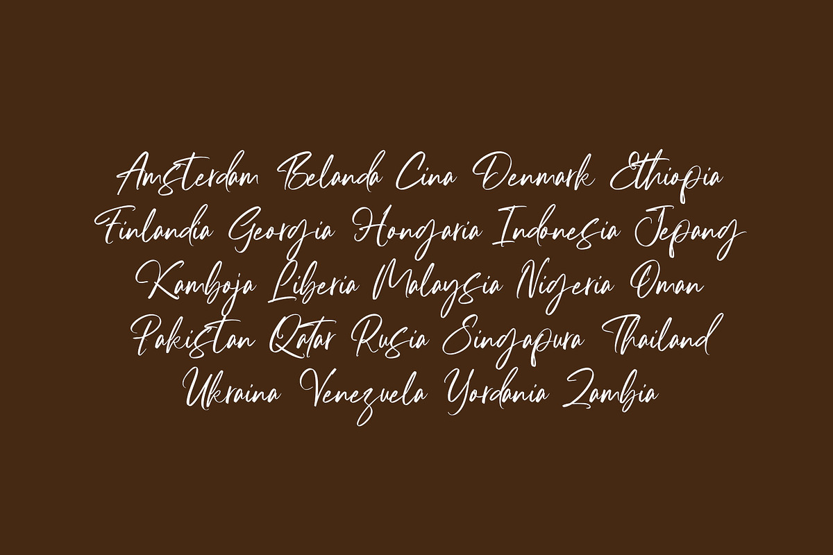 Hatichaly Classy Signature Brush Fon, a Script Font by RantautypeStudio (Photo 3 of 17)