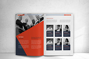 Corporate Brochure, a Brochure Template by design_pick (Thumbnail 6 of 17)