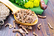 Root dry of Rhodiola rosea in spoon, a Food & Drink Photo by rezkrr (Thumbnail 5 of 5)