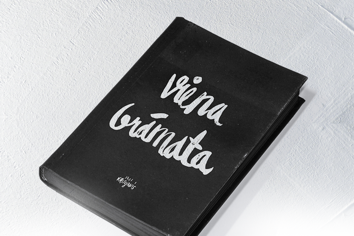 Besom Extended Brush Font preview 4