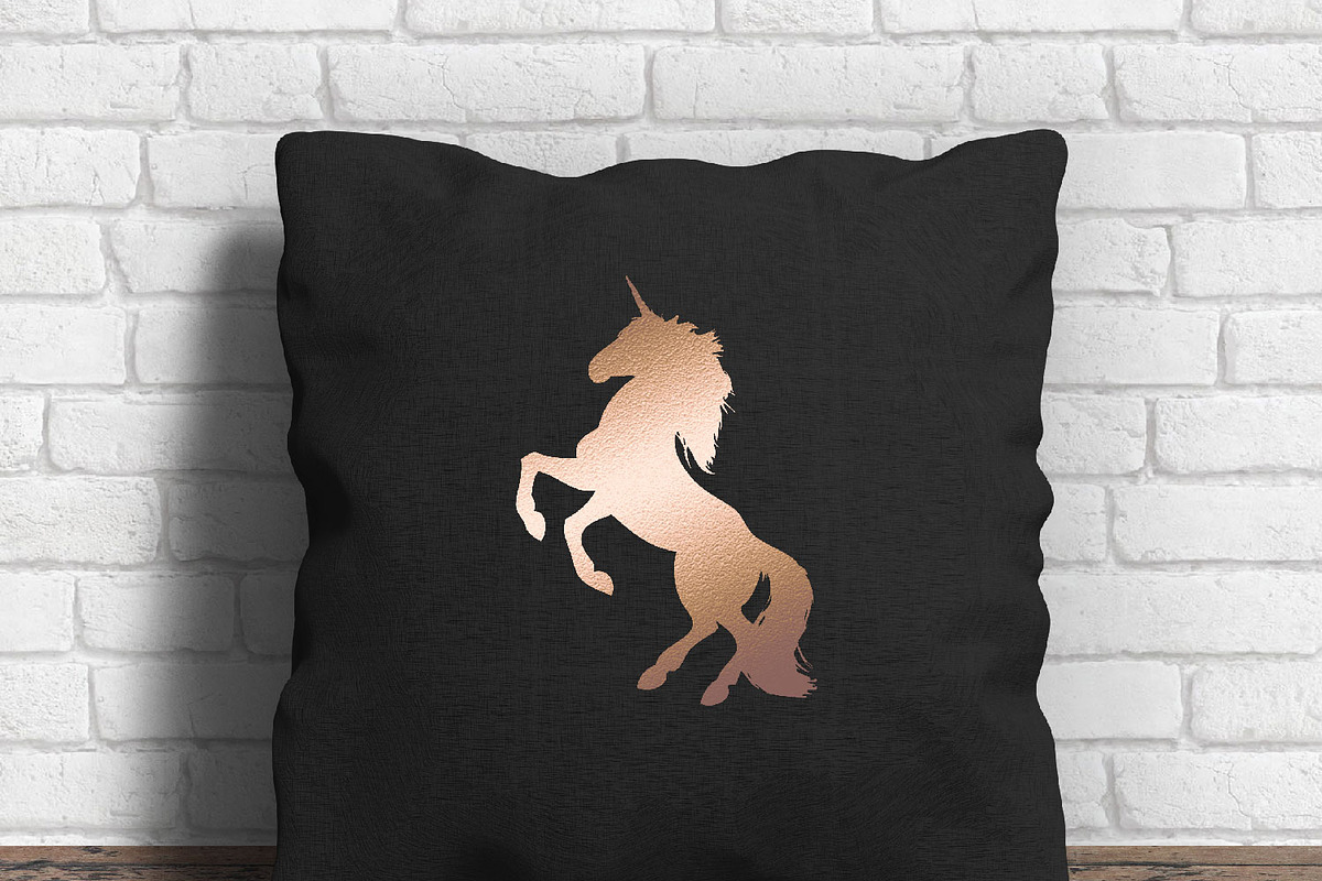 Unicorn Clip art, a Graphic by ConfettiBears (Photo 3 of 5)