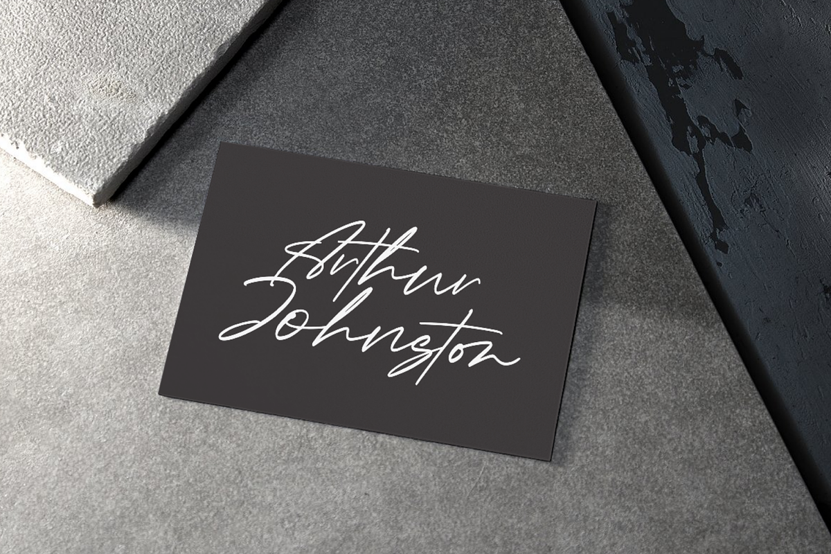 Hidzena - Classy Signature Font, a Script Font by Randi Irvan | Rvandtype (Photo 8 of 12)