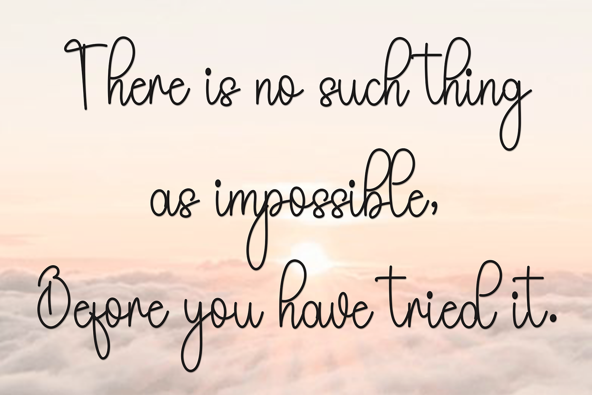 Happy Holiday, a Handwritten Font by InermediaSTUDIO (Photo 5 of 7)