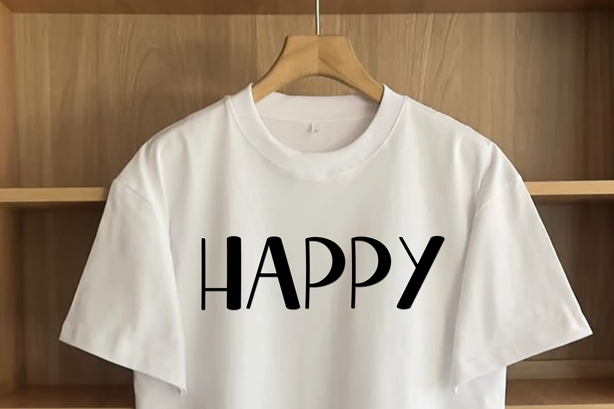 Happy Monday, a Script Font by InermediaSTUDIO (Photo 4 of 9)