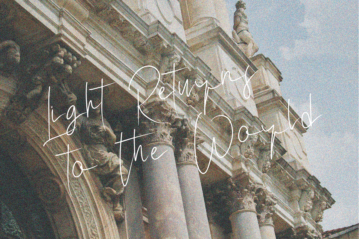 Pealune Script Font, a Script Font by Berdansabersama (Photo 6 of 8)