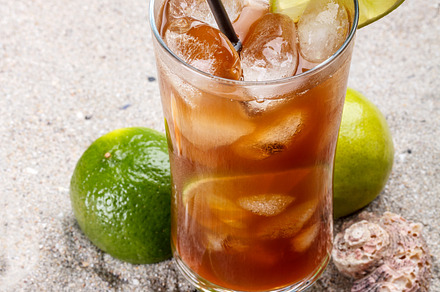 Two Fruity Cocktail Drinks preview 6