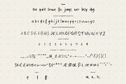 Feskito - Handwritten Font, a Handwritten Font by VUNIRA (Thumbnail 2 of 6)