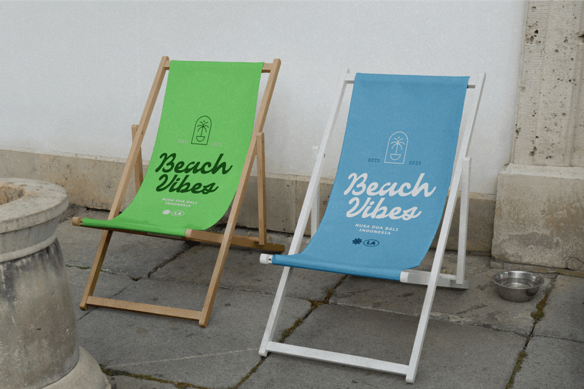 Palm de Chunky, a Script Font by zeenesia (Photo 13 of 18)