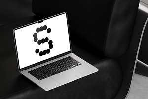 Office MacBook Air 07