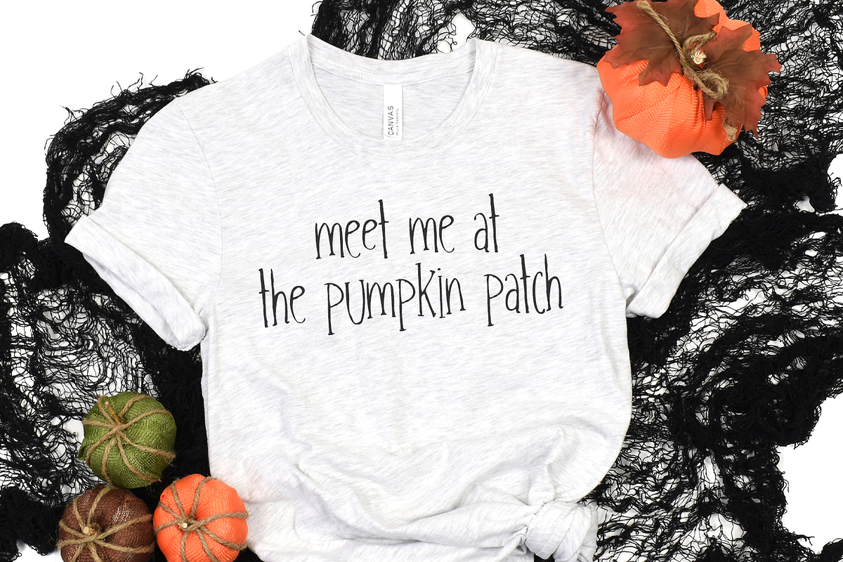 Scarecrow Horror Serif, a Serif Font by Beck McCormick (Photo 8 of 10)